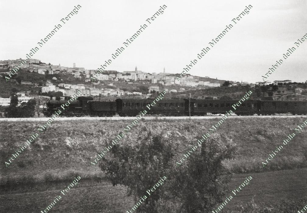 Treno a vapore a Pian di Massiano 
