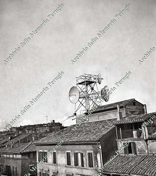 La prima antenna di radiocomunicazione tra città