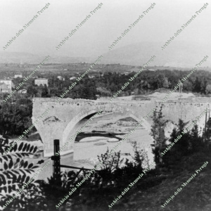 Bombardamento delle truppe alleate a Ponte Valleceppi
