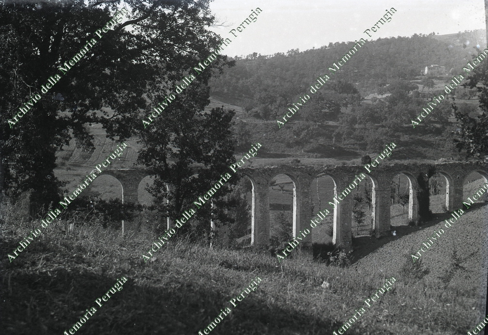 L’antico acquedotto medievale di Monte Pacciano 