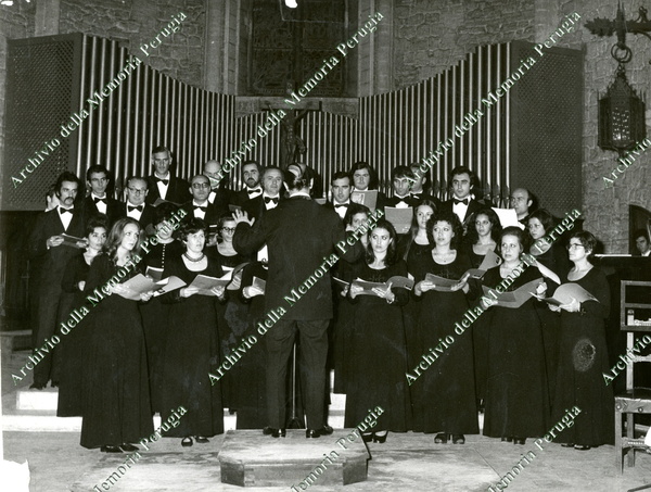 Sagra Musicale Umbra, i “Cantori di Perugia” diretti dal Maestro Iorio 