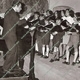 Esibizione di un coro diretto dal Maestro Salvatore Silivestro 